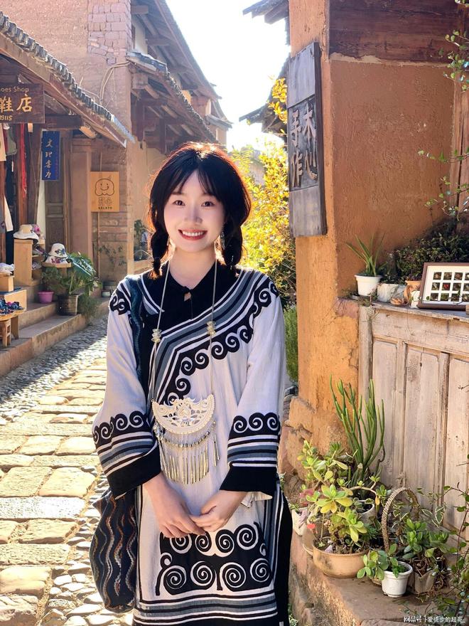 版纳结伴自由旅程需要多少费用？码住k8凯发2025最新两人去云南西双(图3)